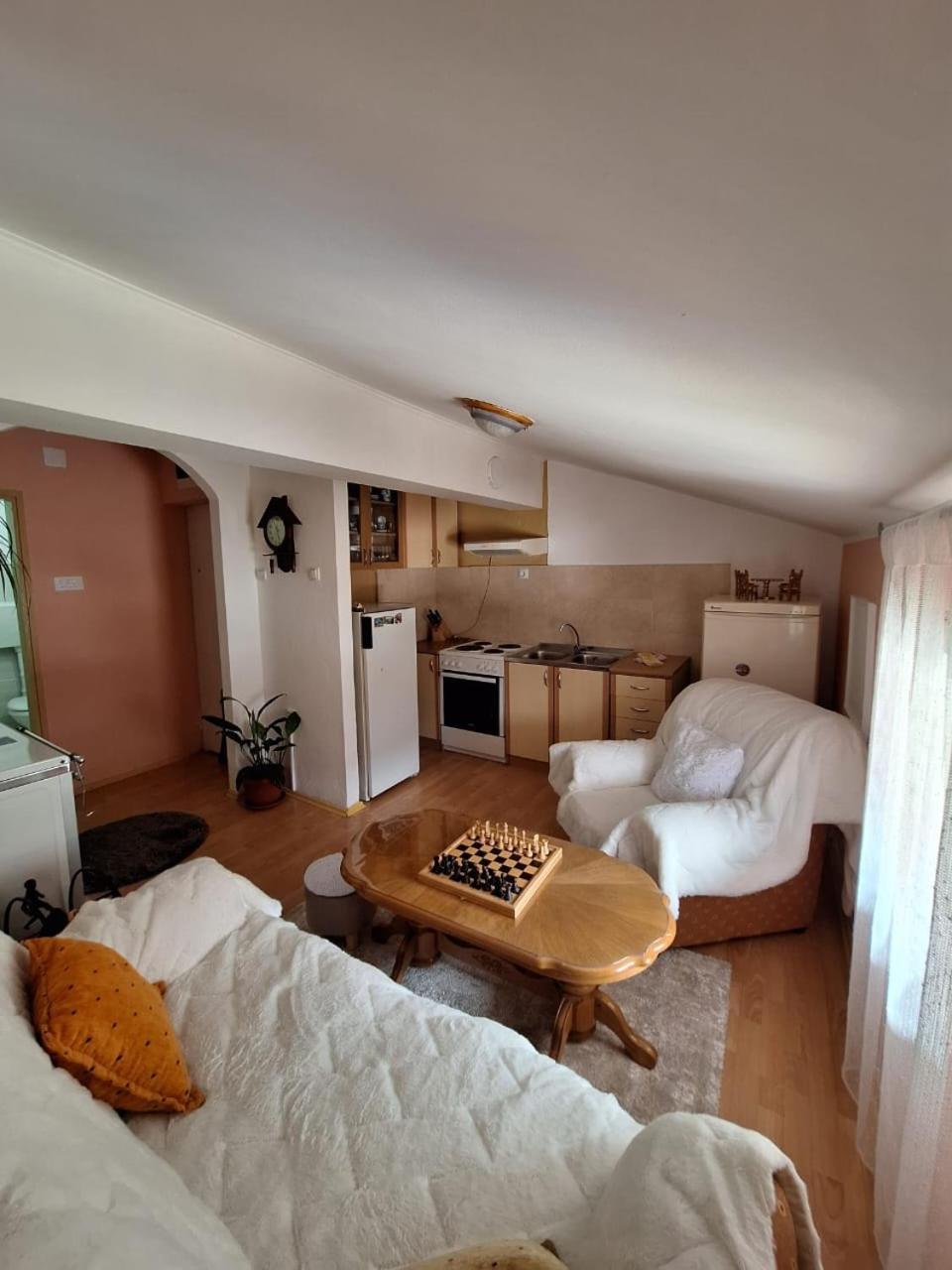Apartment Duca بلوزين المظهر الخارجي الصورة